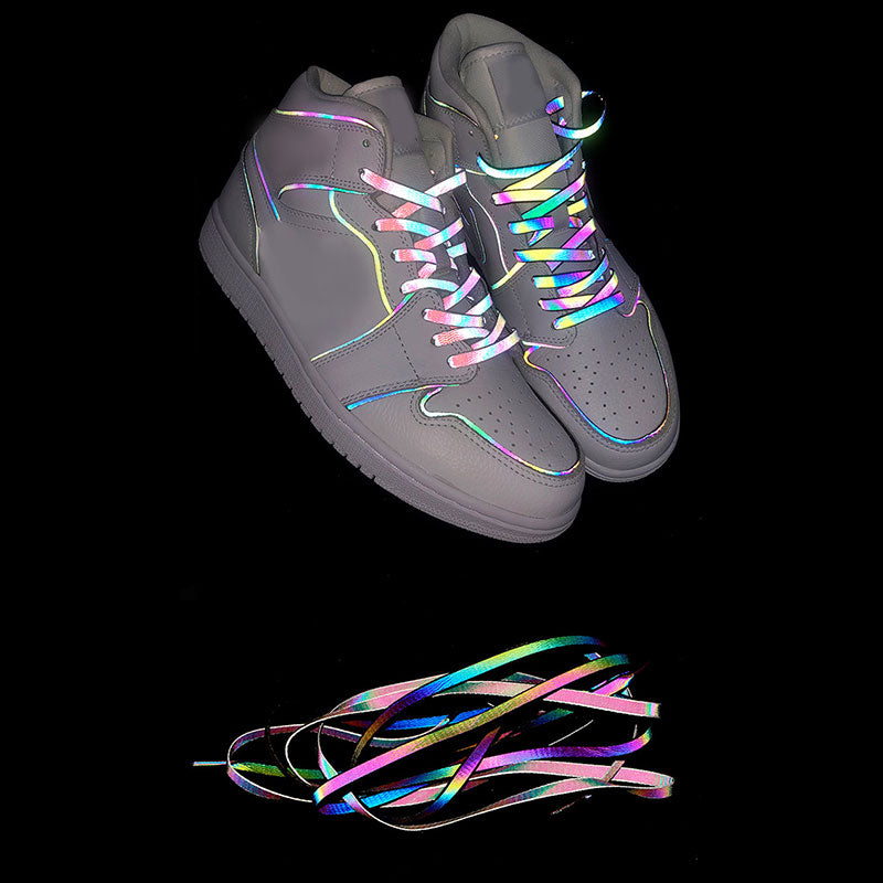 Holographic Reflective Shoelaces